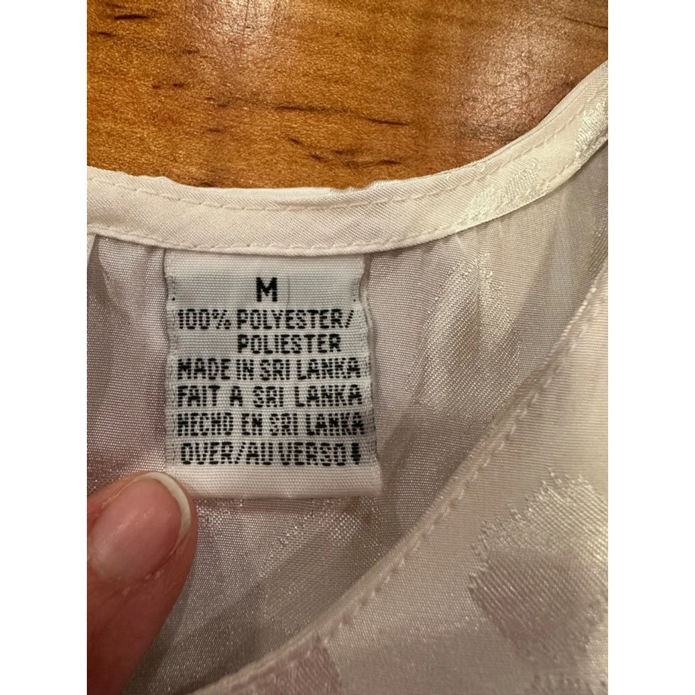 The Villager Liz Claiborne White Jacquard Satin Blouse Medium